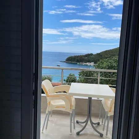 Horizon View * Himarë