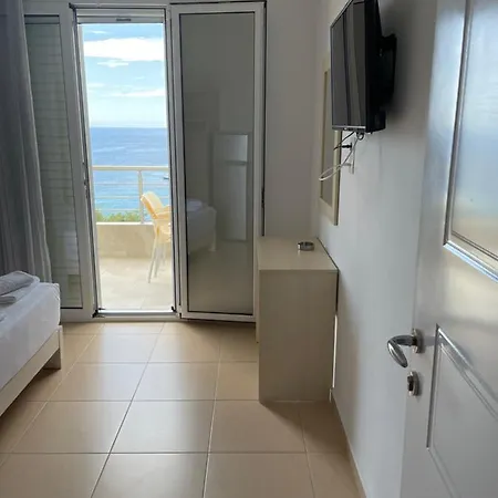 Horizon View * Himarë